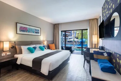 Premier Waterfront — Deevana Plaza Phuket Patong